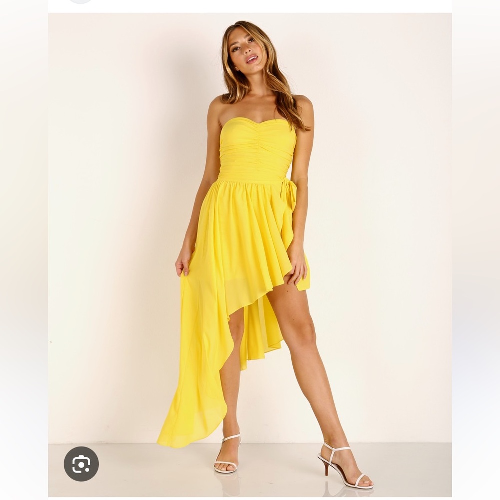 BNWT for love lemons Bali layered dress size xs pineapple